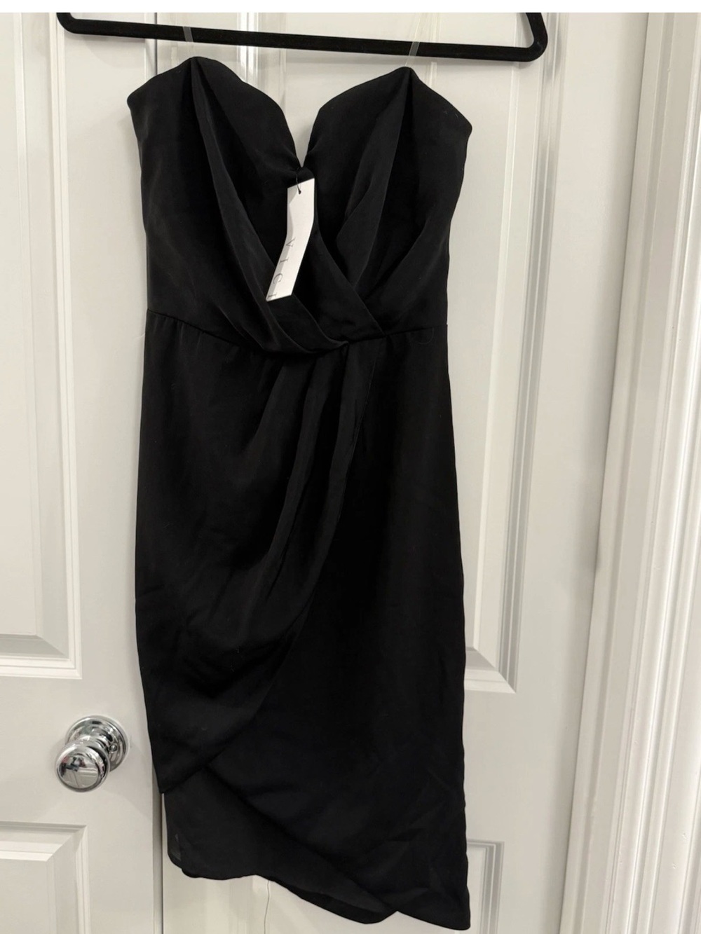 VICI Strapless Black Cocktail Dress - Elegant Draped Front